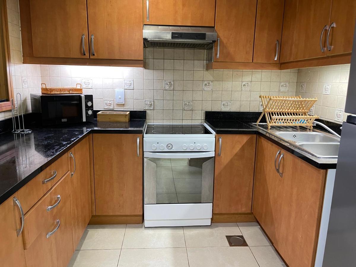 Metro Premium Location Spacious 2 Bedroom Apartment Right Next To The Metro Dubai Bagian luar foto