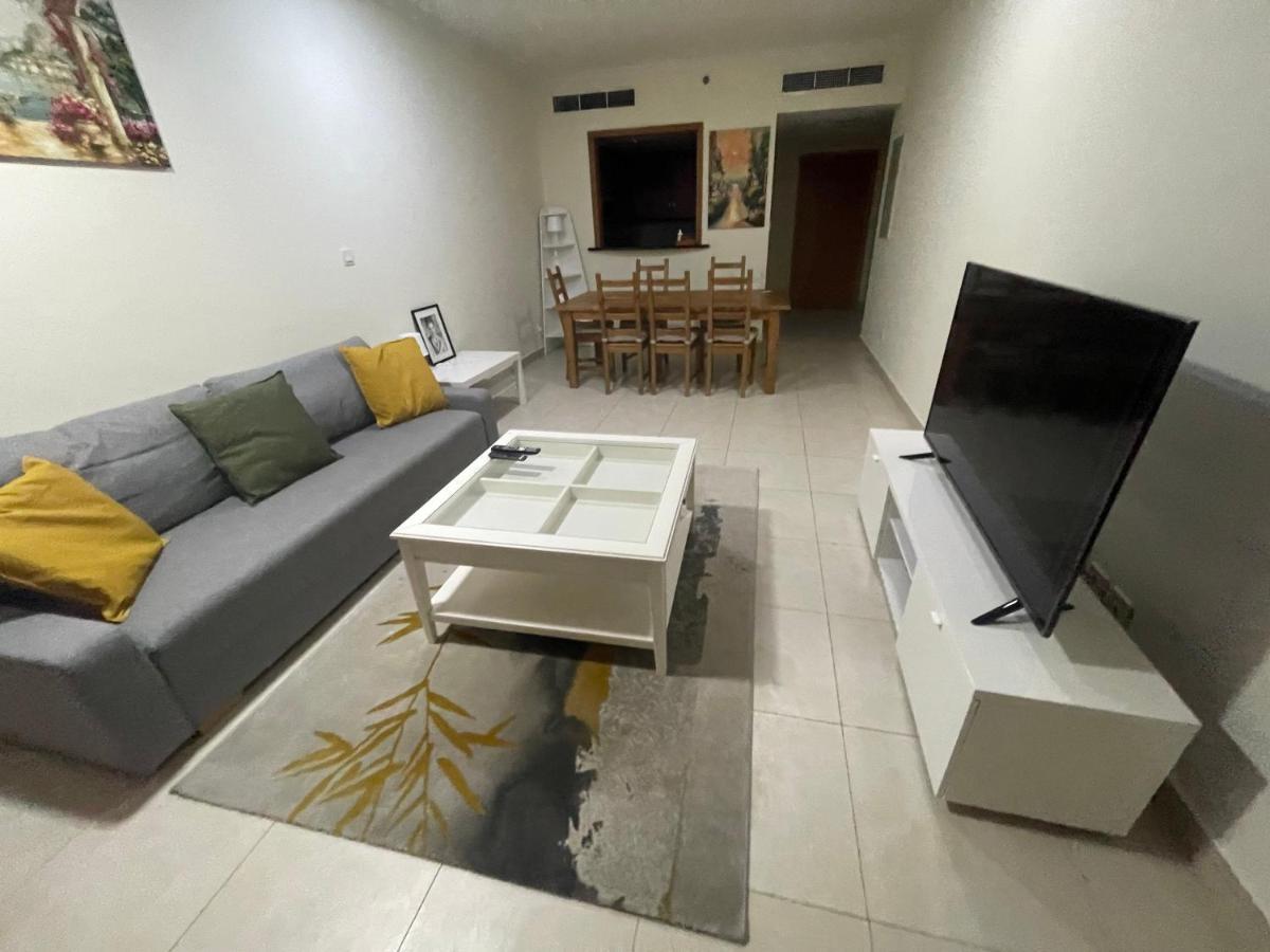 Metro Premium Location Spacious 2 Bedroom Apartment Right Next To The Metro Dubai Bagian luar foto
